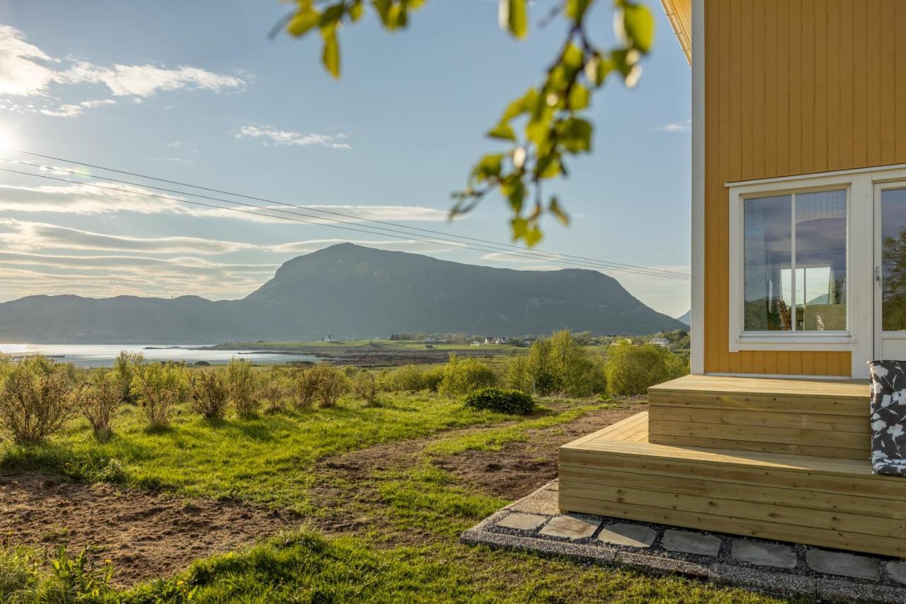 Pederstua, A Classic Fisherman'S Farm House In The Middle Of Lofoten Storeidet Buitenkant foto
