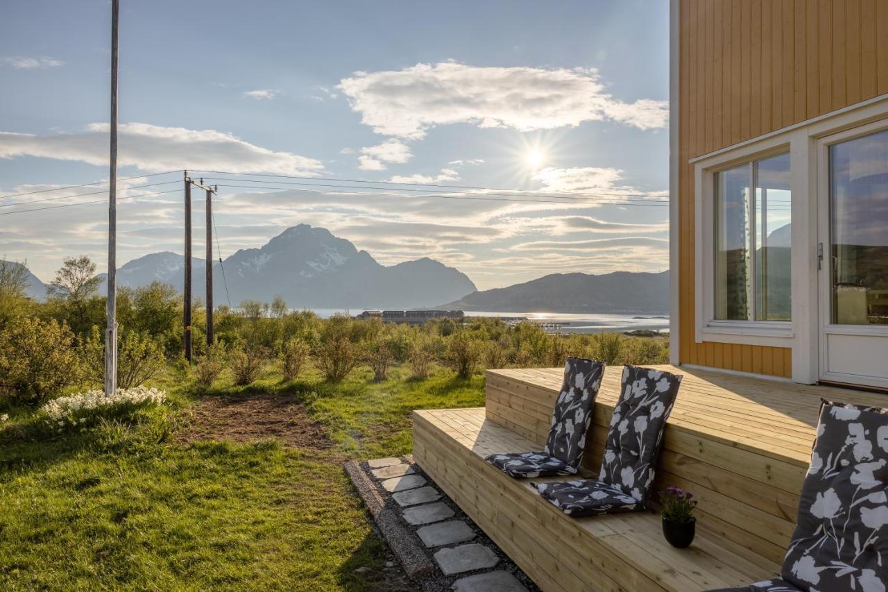 Pederstua, A Classic Fisherman'S Farm House In The Middle Of Lofoten Storeidet Buitenkant foto