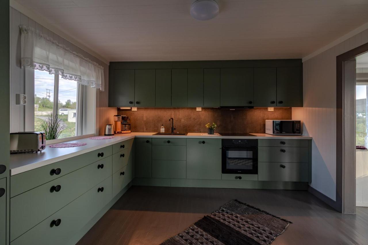 Pederstua, A Classic Fisherman'S Farm House In The Middle Of Lofoten Storeidet Buitenkant foto