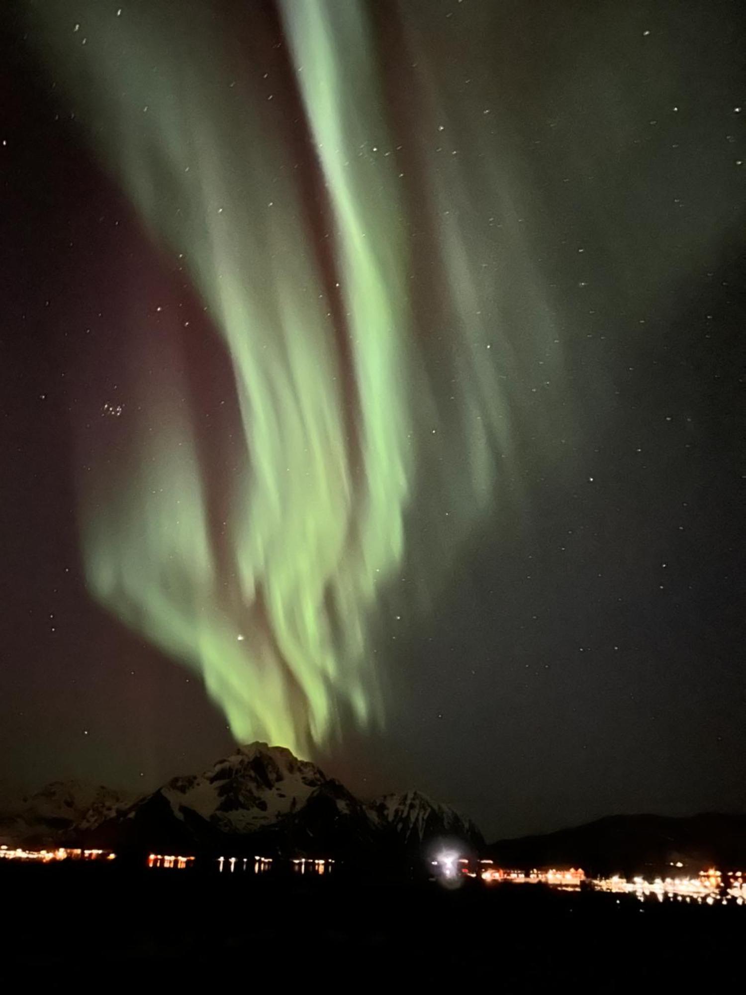 Pederstua, A Classic Fisherman'S Farm House In The Middle Of Lofoten Storeidet Buitenkant foto